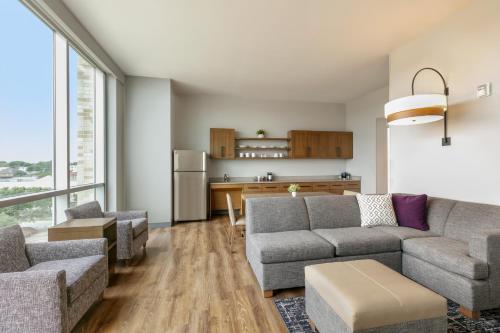 hyatt place fort worth tcu