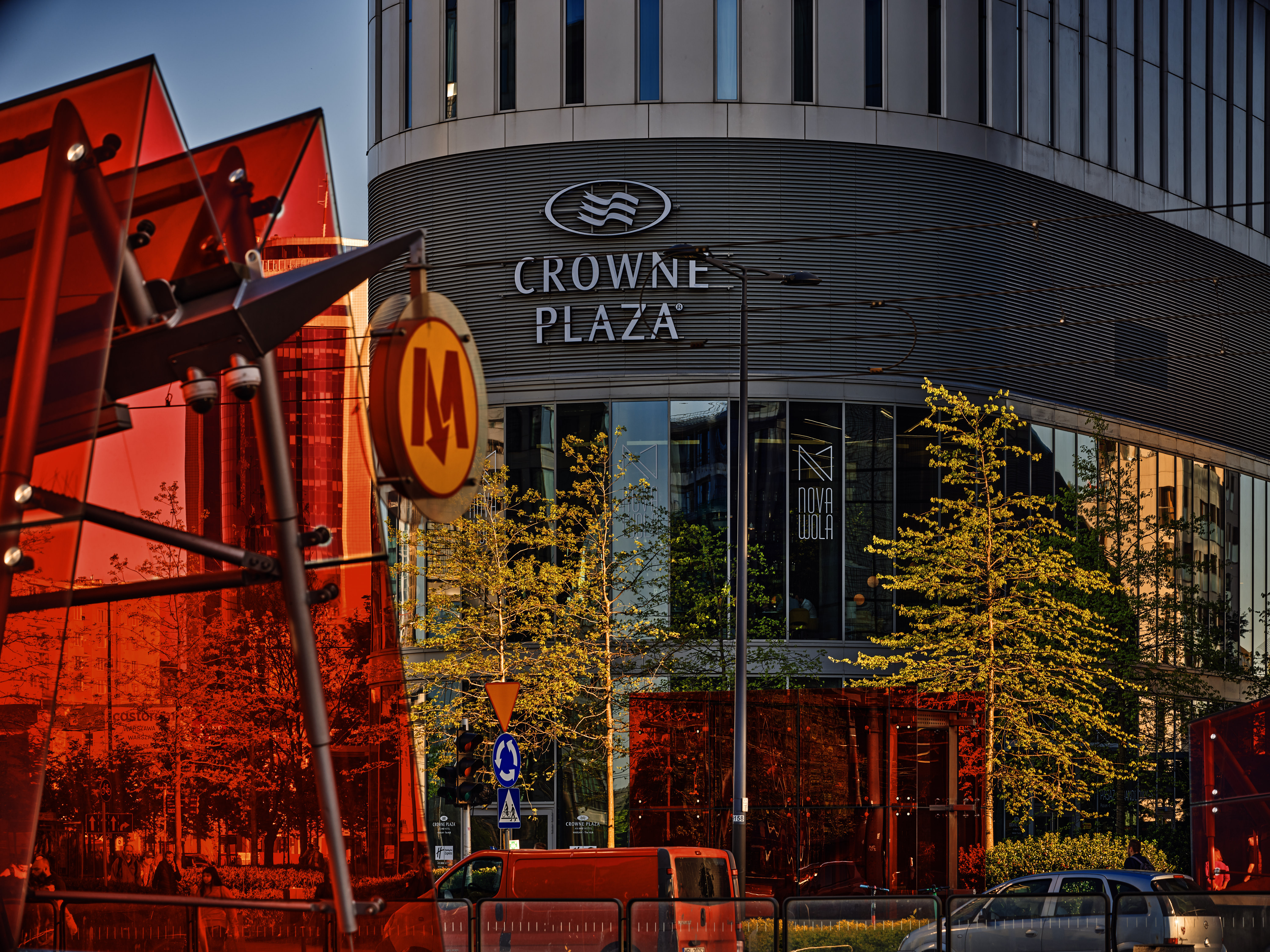 crowne plaza warsaw the hub an ihg hotel