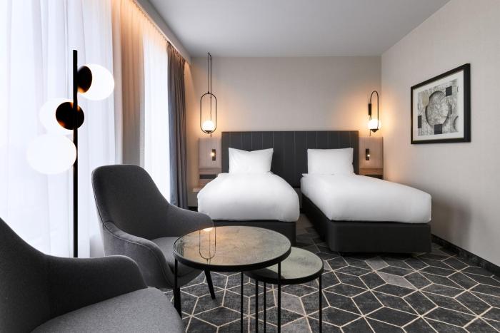 crowne plaza warsaw the hub an ihg hotel