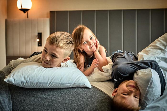 crowne plaza warsaw the hub an ihg hotel