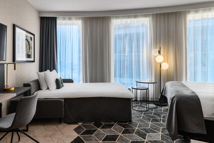 crowne plaza warsaw the hub an ihg hotel