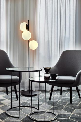 crowne plaza warsaw the hub an ihg hotel