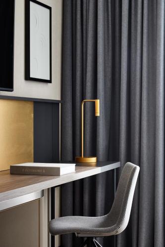 crowne plaza warsaw the hub an ihg hotel