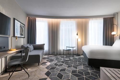 crowne plaza warsaw the hub an ihg hotel
