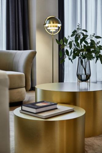 crowne plaza warsaw the hub an ihg hotel
