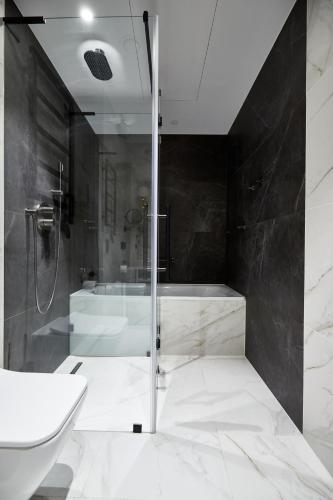 crowne plaza warsaw the hub an ihg hotel