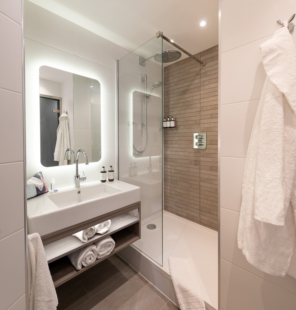 voco edinburgh haymarket an ihg hotel