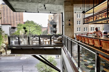 canopy by hilton san antonio riverwalk
