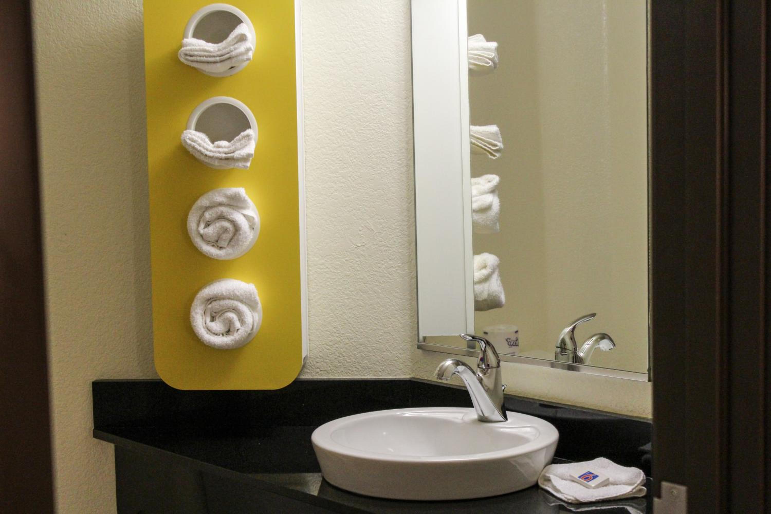 hampton inn columbus ne