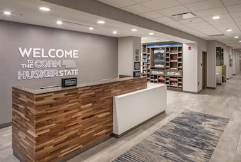 hampton inn columbus ne