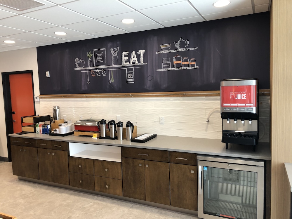 hampton inn and suites pekin peoria area