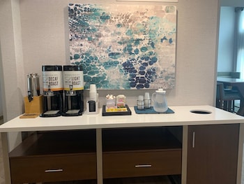 hampton inn and suites pekin peoria area