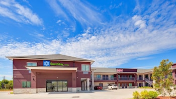 surestay hotel by best western baytown