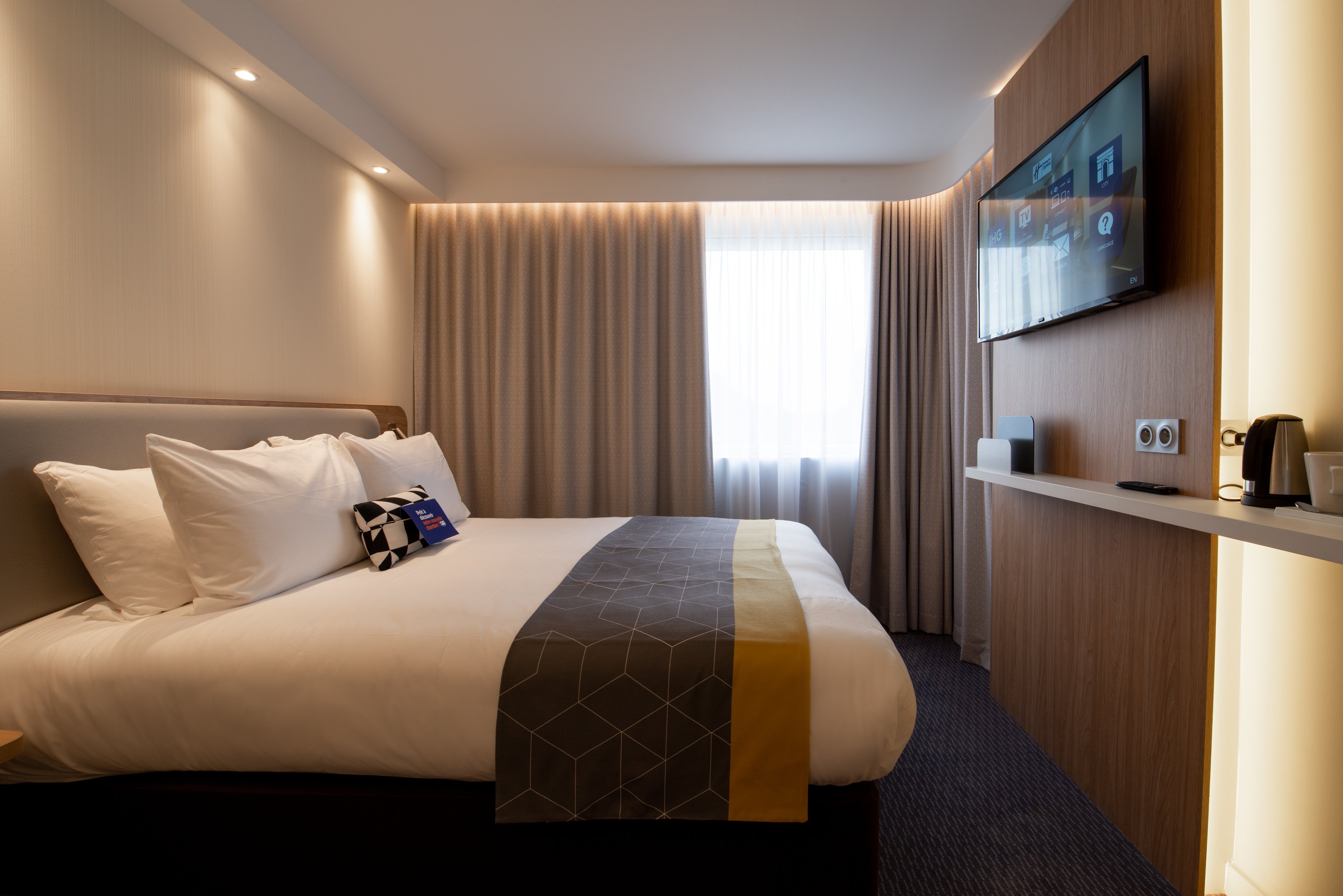 holiday inn express arcachon la teste an ihg hotel