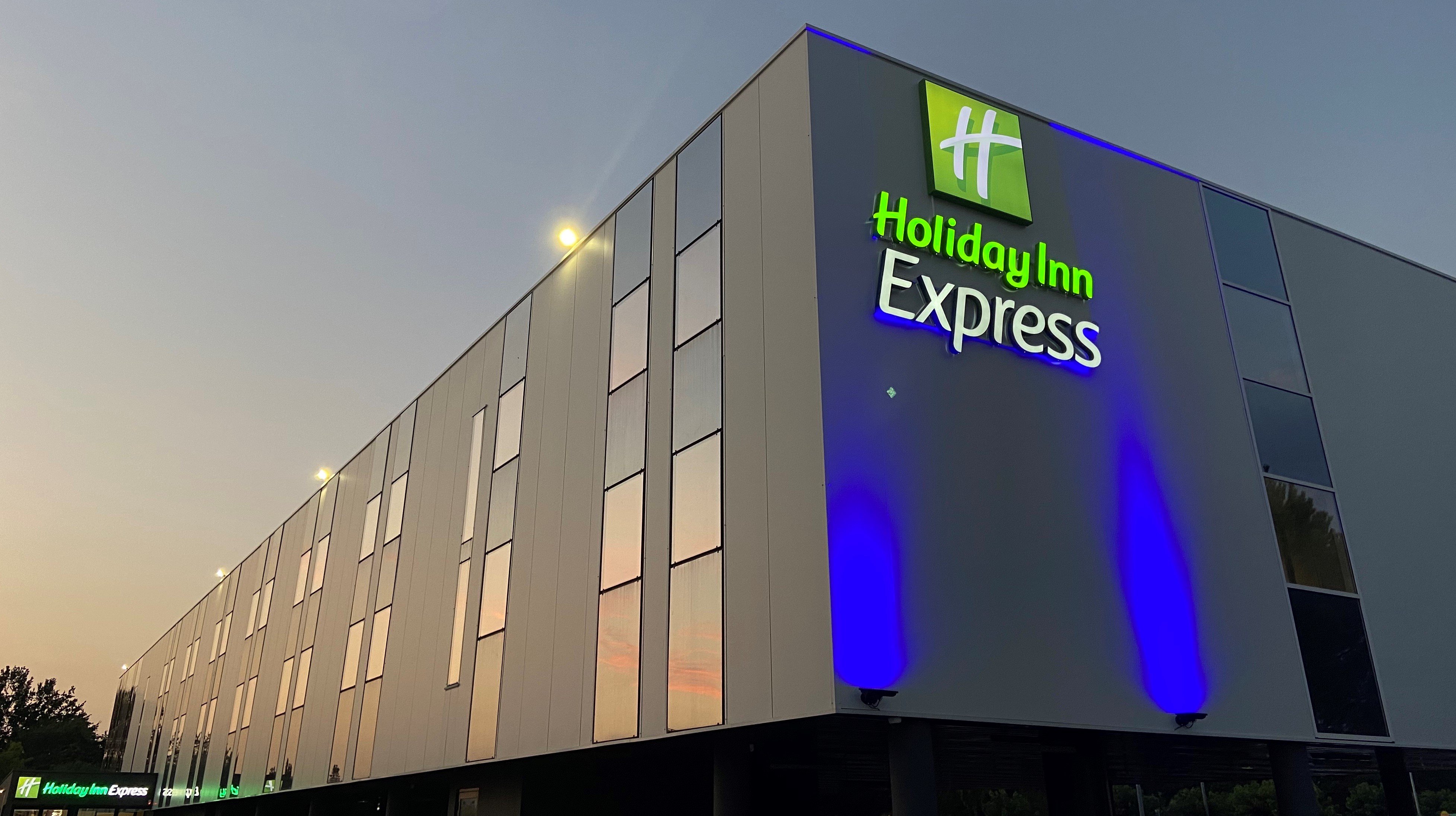 holiday inn express arcachon la teste an ihg hotel