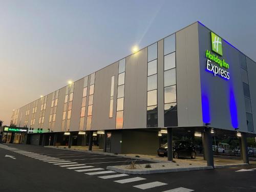 holiday inn express arcachon la teste an ihg hotel