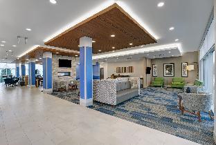 holiday inn express and suites collingwood an ihg hotel