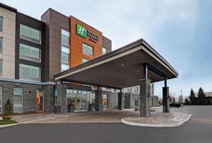 holiday inn express and suites collingwood an ihg hotel