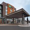 holiday inn express and suites collingwood an ihg hotel