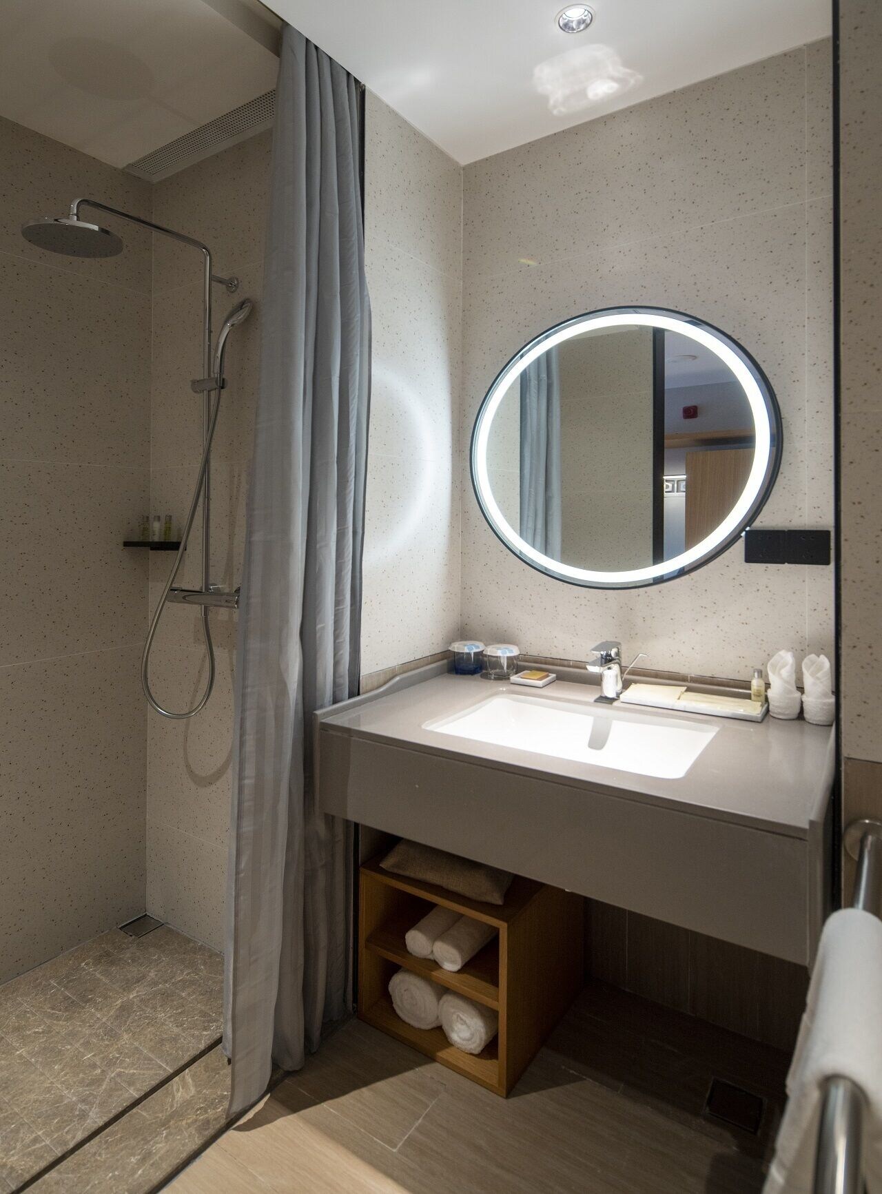 hilton garden inn guizhou maotai town