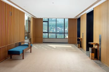 hilton garden inn guizhou maotai town