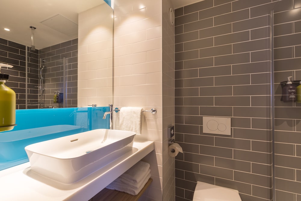 holiday inn express brussels grand place an ihg hotel