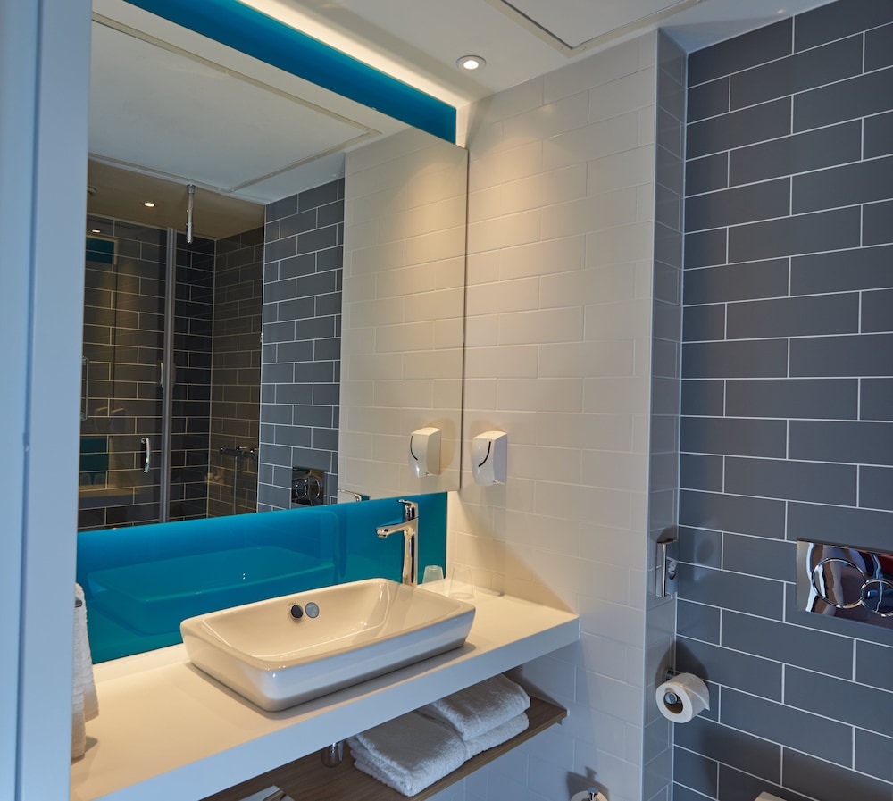 holiday inn express brussels grand place an ihg hotel