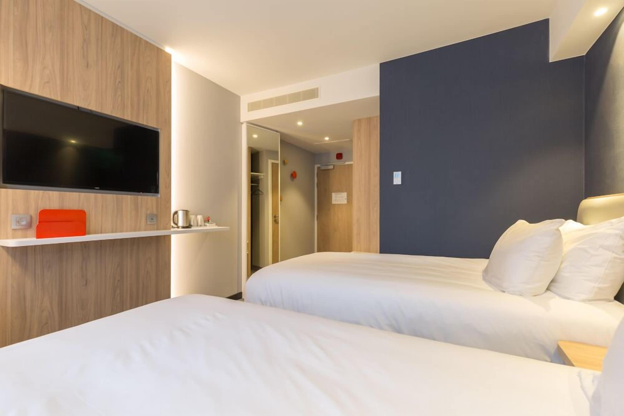holiday inn express brussels grand place an ihg hotel