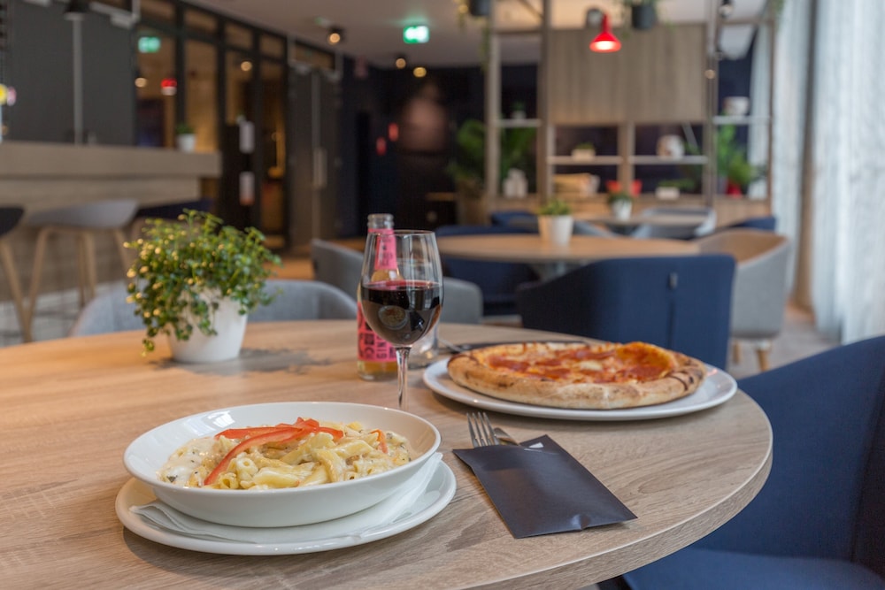 holiday inn express brussels grand place an ihg hotel
