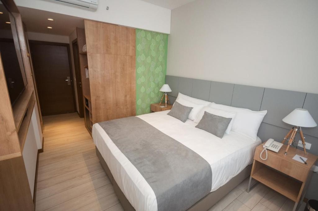 dazzler by wyndham ciudad del este