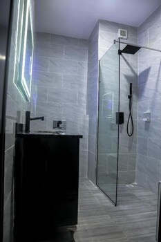 bon hotel ikeja residence