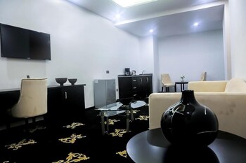 bon hotel ikeja residence