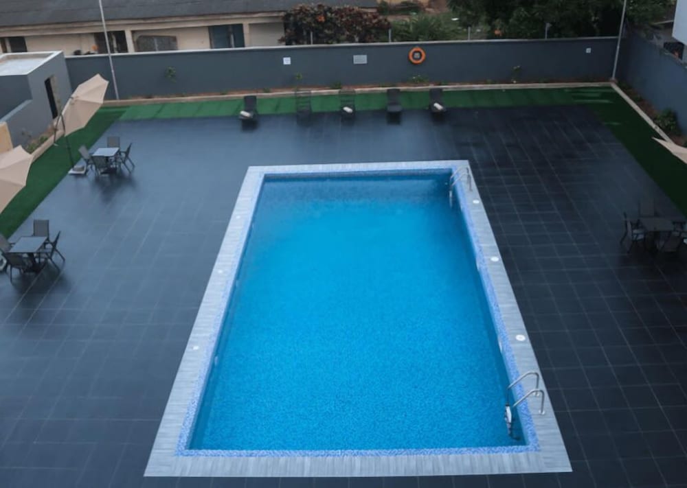 bon hotel ikeja residence