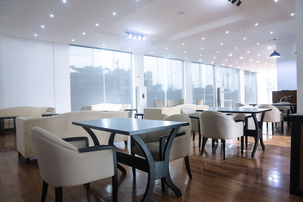 bon hotel ikeja residence