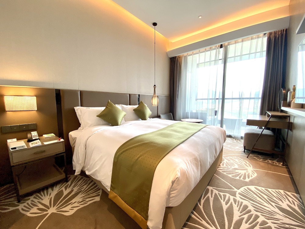 holiday inn resort maoshan hot spring an ihg hotel