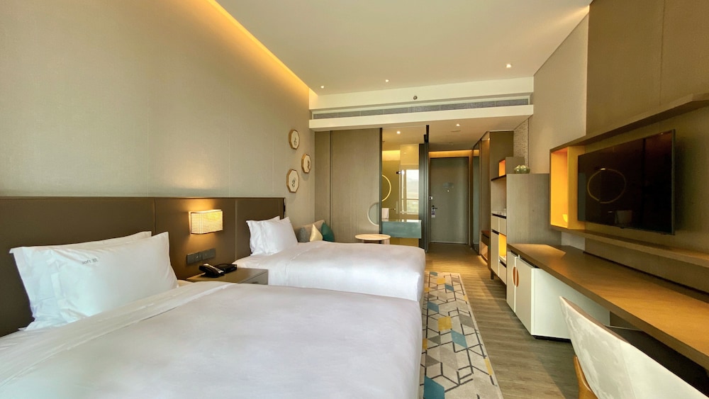 holiday inn resort maoshan hot spring an ihg hotel