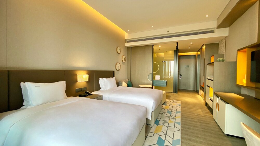 holiday inn resort maoshan hot spring an ihg hotel