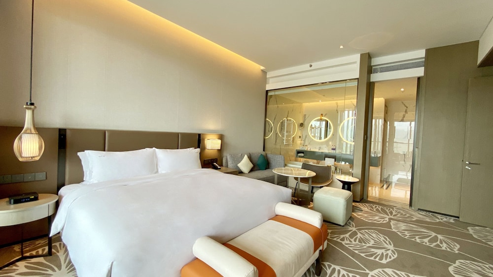 holiday inn resort maoshan hot spring an ihg hotel