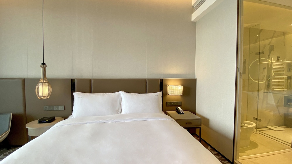 holiday inn resort maoshan hot spring an ihg hotel