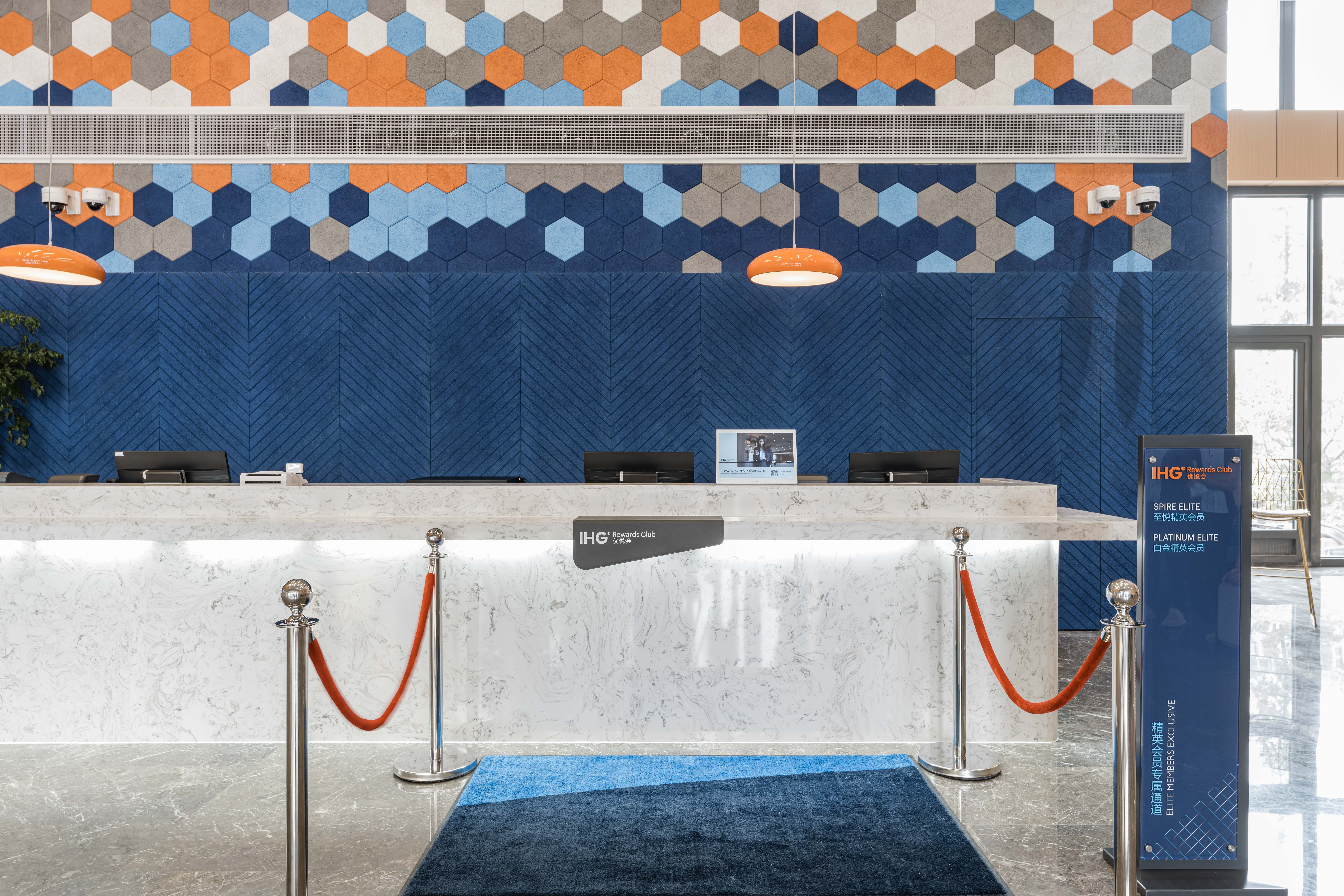 holiday inn express pudong chuansha an ihg hotel