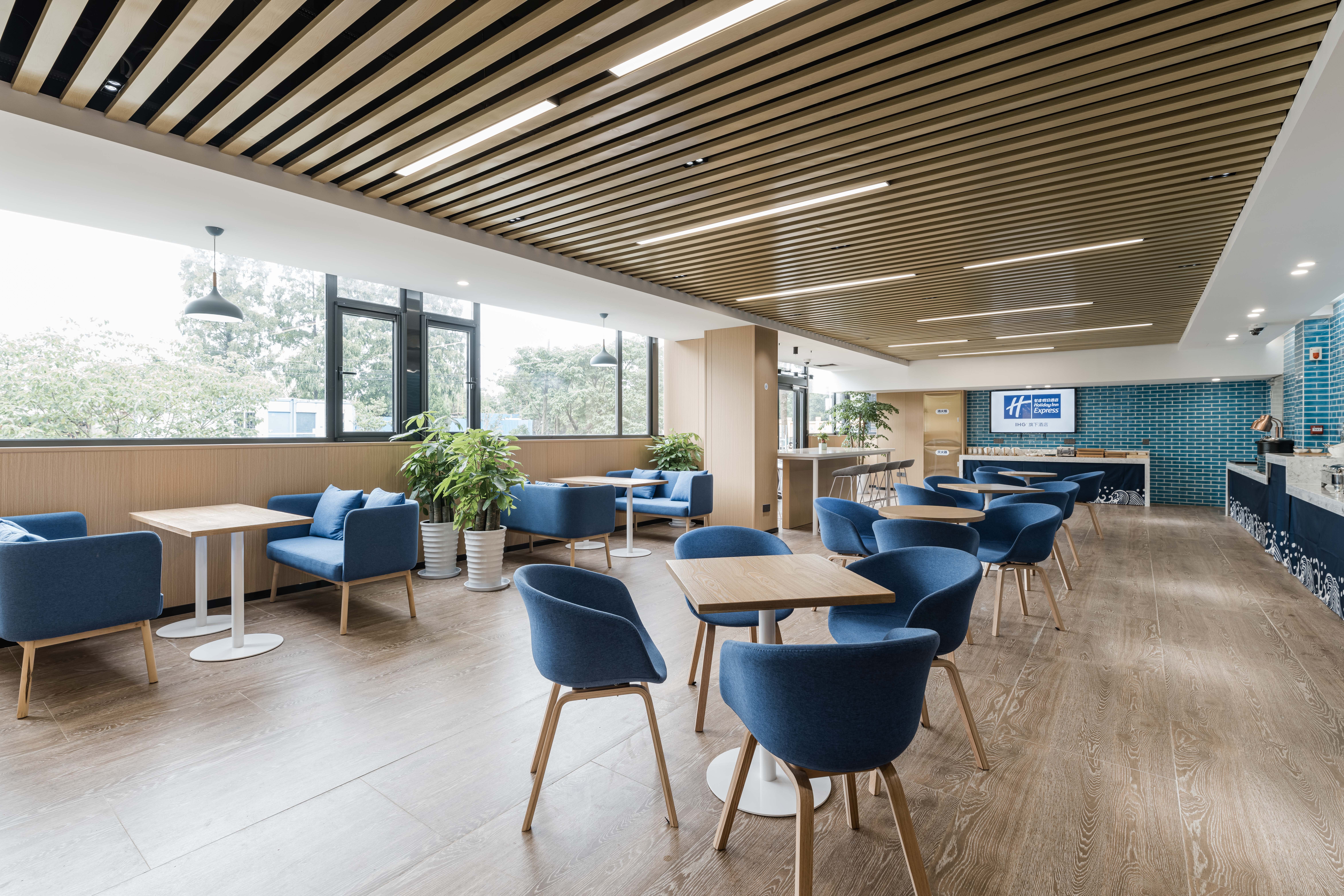 holiday inn express pudong chuansha an ihg hotel