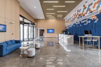 holiday inn express pudong chuansha an ihg hotel