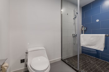 holiday inn express pudong chuansha an ihg hotel