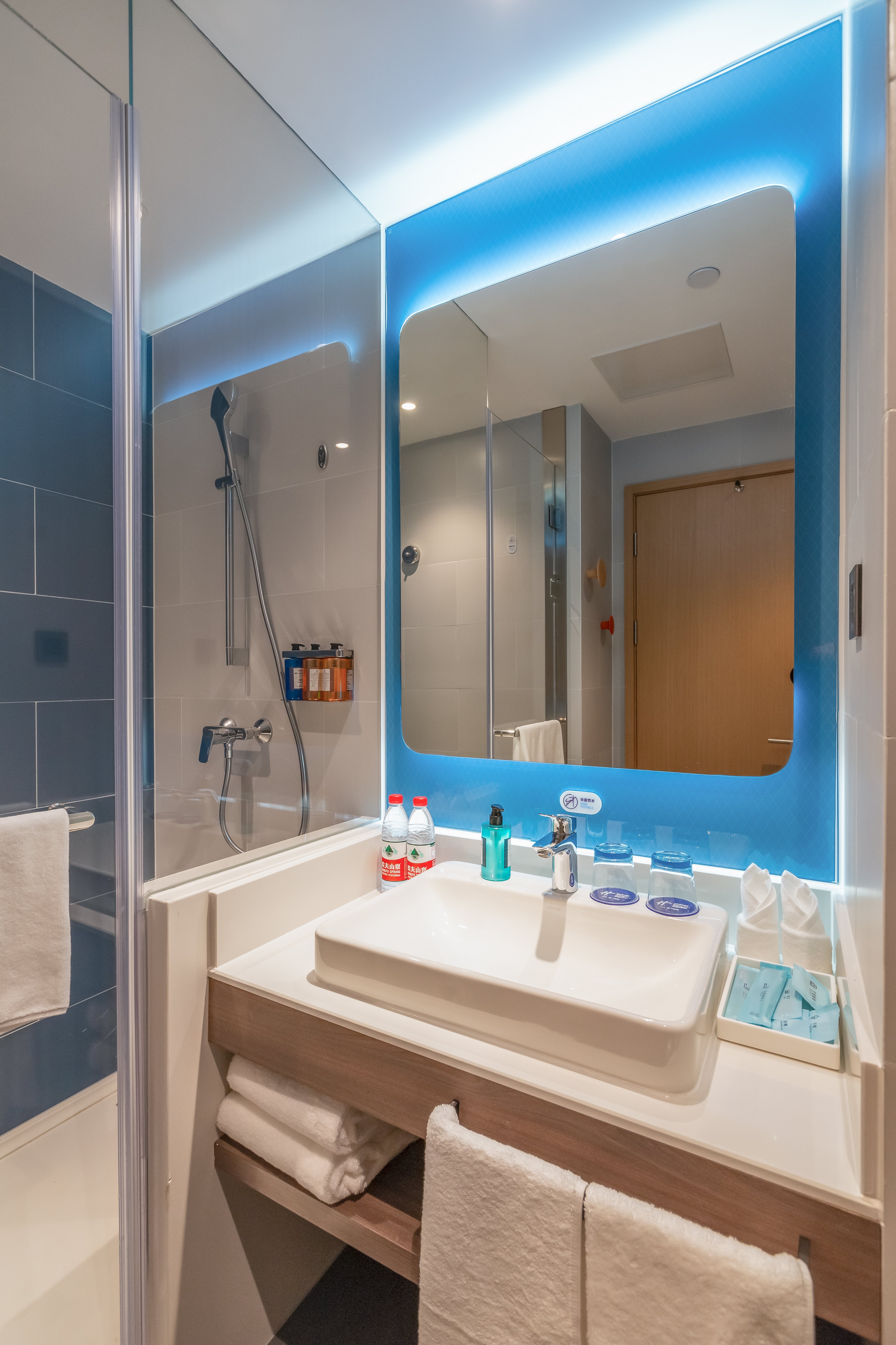 holiday inn express nanjing jiangbei yushan an ihg hotel