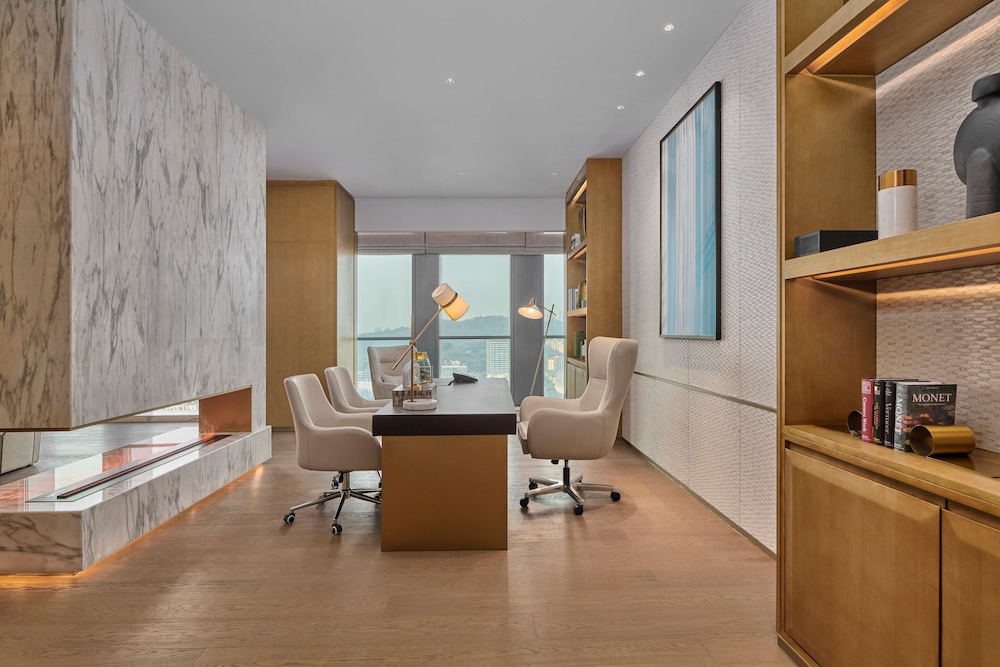 hilton chongqing liangjiang new area