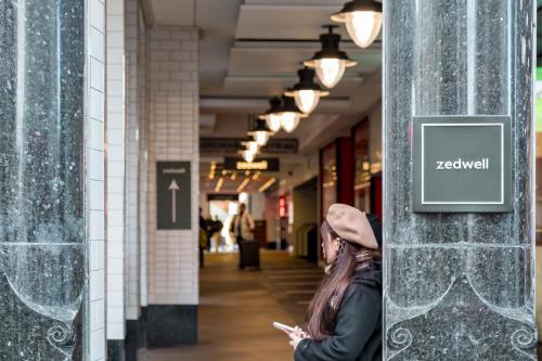 zedwell piccadilly circus