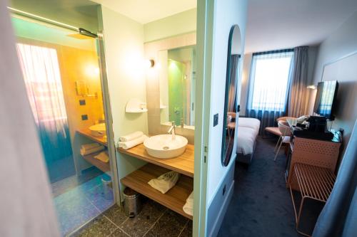 hotel aiden by best western clermont ferrand le magnetic