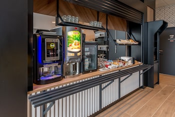 bandb hotel saint denis porte de paris