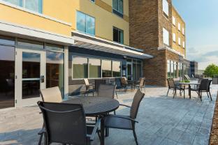 fairfield inn and suites by marriott rolla