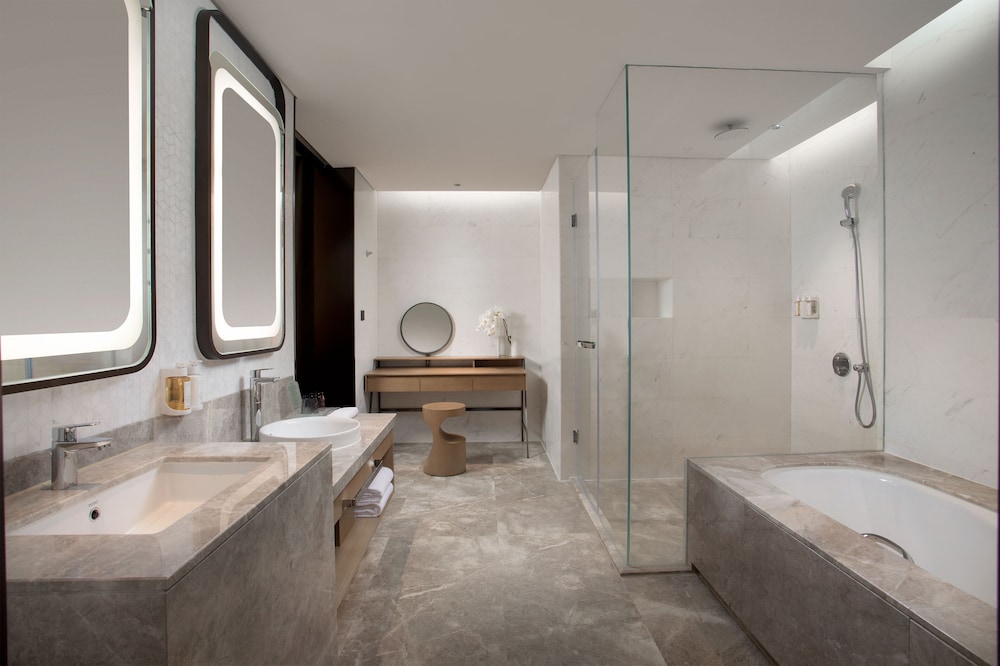 holiday inn wuxi central station an ihg hotel